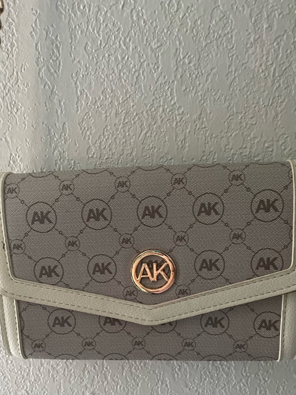 NEW ANNE KLEIN  PURSE/WALLET ON A CHAIN (SHOULDER BAG OR CROSSBODY BAG)